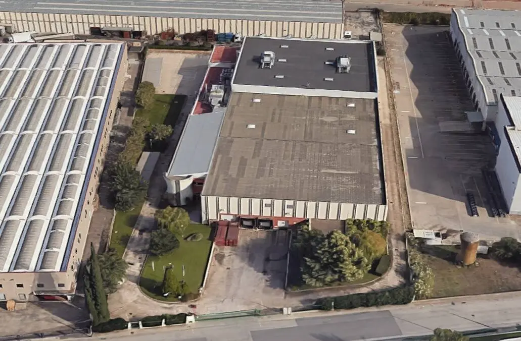 Logistics warehouse for rent of 1,389 m² - Granollers, Barcelona. 